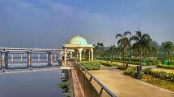 बाराबंकी : जिला नहीं साहब को पसंद है राजधानी, HRA मिलने पर भी नहीं करते हैं रहने का कोई इंतजाम