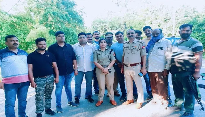 लखनऊ: शहाबुद्दीन गैंग के तीन शूटर्स पुलिस मुठभेड़ में गिरफ्तार, बरामद हुई यह चीजें