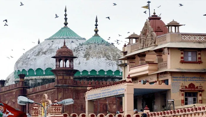 मथुरा: शाही ईदगाह मामले में 5 जुलाई को होगी सुनवाई, 14 याचिकाएं हुई हैं दर्ज