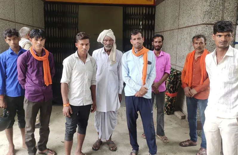 बदायूं: ट्रैक्टर-ट्रॉली की टक्कर से एक कांवड़िये की मौत, तीन घायल