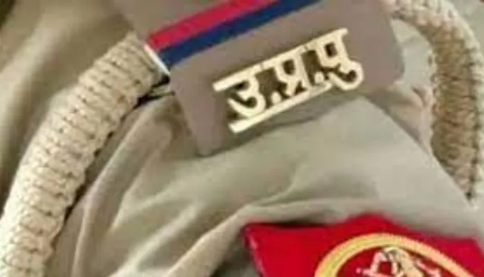 लखनऊ : जूते से मारने के बाद दरोगा ने दी जेल भेजने की धमकी, सोशल मीडिया पर वीडियो वायरल