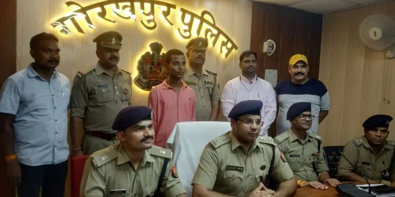 गोरखपुर : वृद्ध महिला का हत्यारा गिरफ्तार, पैसों के लालच में की थी हत्या
