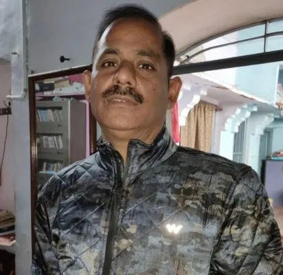 लखनऊ : नारायण के लिए भगवान बनकर आये राजेन्द्र, पतंग का तार बना मुसीबत, जानें पूरी कहानी