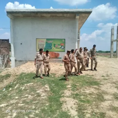 रायबरेली : खाली प्लाट में पड़ा मिला युवक का शव, शरीर पर दिखे चोट के निशान