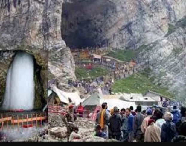 बाबा अमरनाथ के दर्शन के लिए 6,400 श्रद्धालुओं का एक और जत्था रवाना