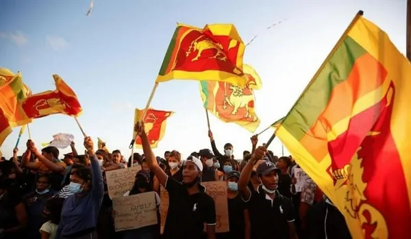 Sri Lanka Crisis : अब रानिल विक्रमसिंघे के खिलाफ श्रीलंका में बवाल, सैन्य बल कार्रवाई में एक महिला सहित 14 लोग घायल