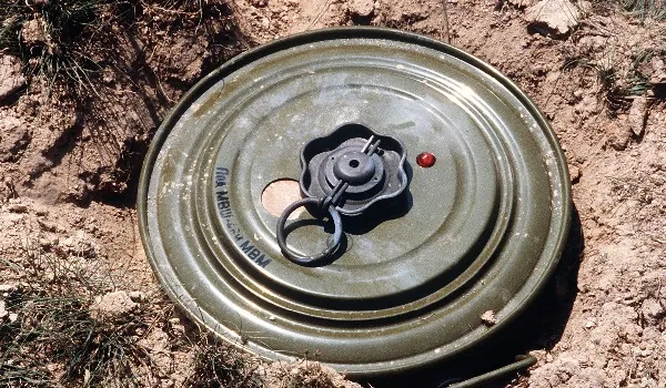 एमनेस्टी का दावा- म्यांमार की सेना ने काया में बिछाई बारूदी सुरंग, 20 लोगों की मौत