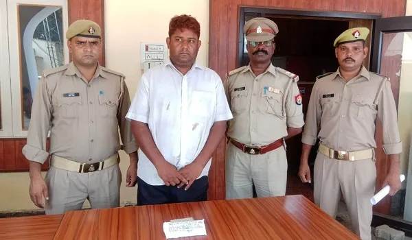रामपुर: किसान से लूट का एक आरोपी गिरफ्तार, दो की तलाश जारी