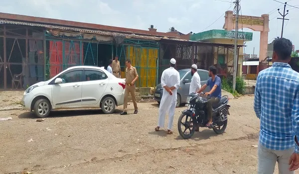बिजनौर: अलमारी के ताले तोड़कर छह लाख की चोरी