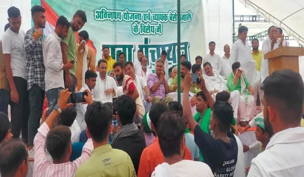बिजनौर: जयंत चौधरी का BJP पर हमला, बोले- अग्निपथ तो अमिताभ की फिल्म का नाम होता था