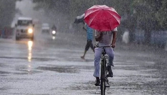 यूपी में तेज धूप और उमस से बढ़ा गर्मी का प्रकोप, जानिए कब होगी बारिश