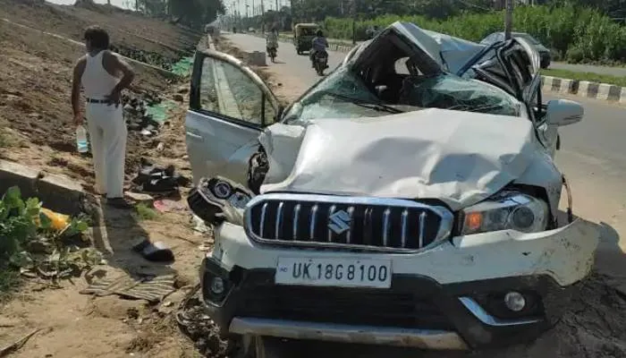 गोरखपुर में भीषण सड़क हादसा, दो लोगों की दर्दनाक मौत, एक घायल