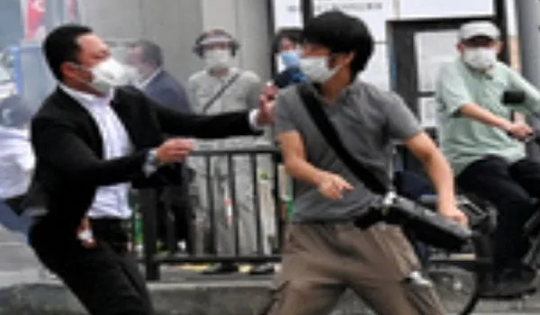 Shinzo Abe shooting: शिंजो आबे पर हमले का वीडियो वायरल, भाषण देते वक्त मारी गई गोली