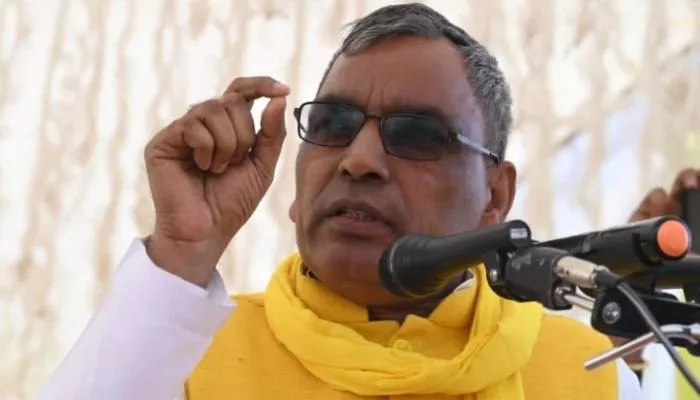 गठबंधन से तलाक के लिए अखिलेश की पहल का इंतजार: ओपी राजभर