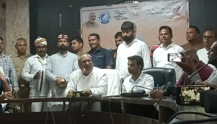 बहराइच में बोले योगी के मंत्री- मत्स्य संपदा के विकास में योगदान दे रही नीली क्रांति