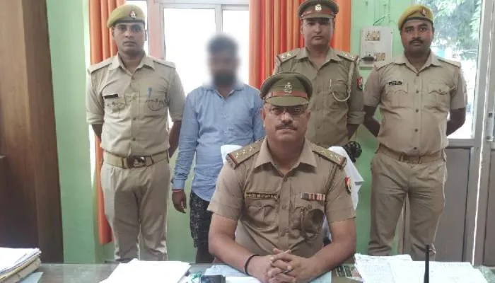 गोरखपुर: फर्जी वीजा बनाकर विदेश भेजने के नाम पर धोखाधड़ी करने वाला गिरफ्तार