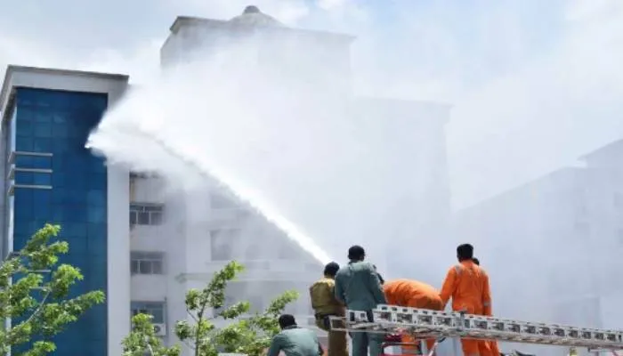 प्रयागराज: महाधिवक्‍ता कार्यालय भवन में आग की वजह क्‍या थी, जांच कमेटी ने सौंपी रिपोर्ट