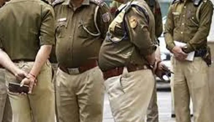 कन्नौज: एक्शन में आई खाकी, 14 लोगों को भेजा जेल, एसआई ने दर्ज कराया घटना का मुकदमा