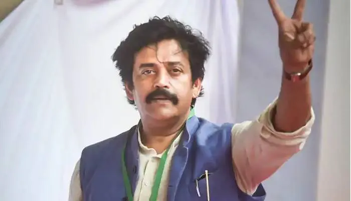 जनसंख्या नियंत्रण बिल पर रवि किशन ने किया बड़ा ऐलान, तो  ट्विटर पर लोगों ने चार बच्चों की दिलाई याद