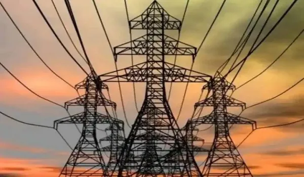 Pakistan: बिजली संकट से निपटने के लिए बंद पड़े ऊर्जा संयंत्रों को खोलने का आदेश