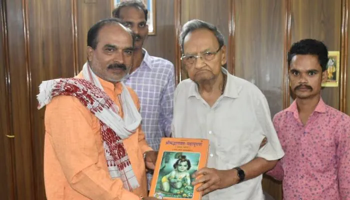 धर्म जागरण की परम्परा को “सनातन ग्रन्थालय” से जन-जन तक पहुंचा रहा है गुरुकृपा संस्थान: बाल कॄष्ण