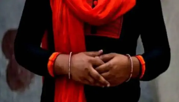 महाराजगंज: फोन पर जीजा को KISS मांगना पड़ा भारी, सलहज ने उठाया यह बड़ा कदम