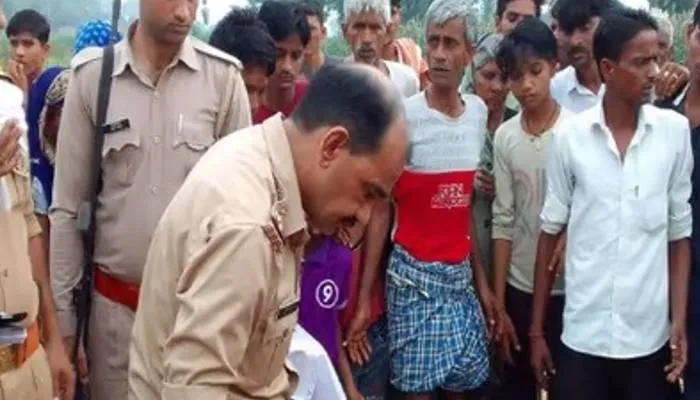 अलीगढ़: छेड़खानी के आरोपी मजदूर की संदिग्ध परिस्थितियों में मौत, परिजनों ने लगाया हत्या का आरोप