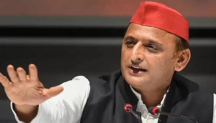 कांग्रेस के बाद अब भाजपा कर रही है विरोधी दलों को परेशान: अखिलेश यादव