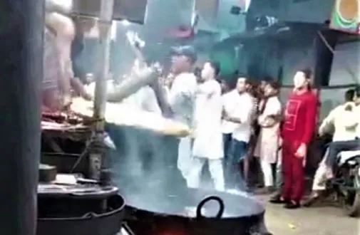 पीलीभीत: शाहजी मियां मेले में गुंडई, दबंगों ने बदायूं के व्यापारी को पीटा