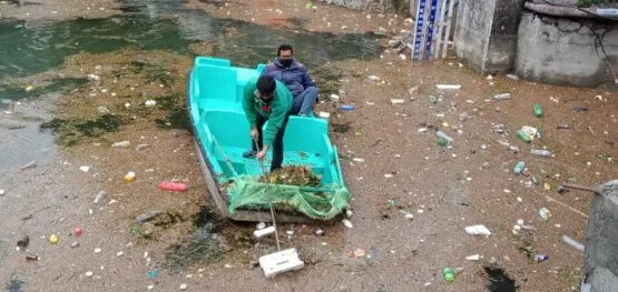 नैनीताल: नैनी झील में गंदगी पर हाईकोर्ट सख्त, डीएम और झील विकास प्राधिकरण से मांगा शपथपत्र