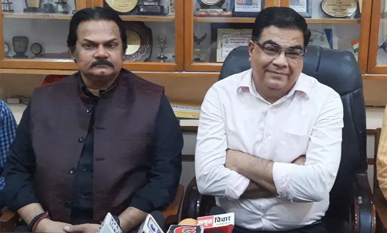 बरेली: अखिलेंद्र मिश्र बोले – जब तक OTT के माध्यम से अश्लीलता परोसी जाएगी, नहीं बनूंगा इसका हिस्सा