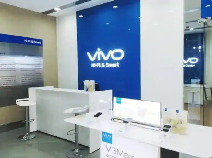 लखनऊ : वीवो फोन के दफ्तर में ईडी ने  मारा छापा…जानें क्या कुछ मिला अहम सुराग 