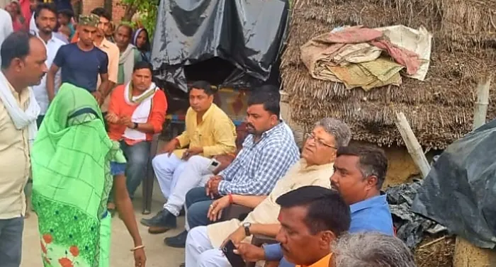 अयोध्या: आकाशीय बिजली से हुई मौत के परिजनों को मिलेगी आर्थिक सहायता, विधायक ने की घोषणा