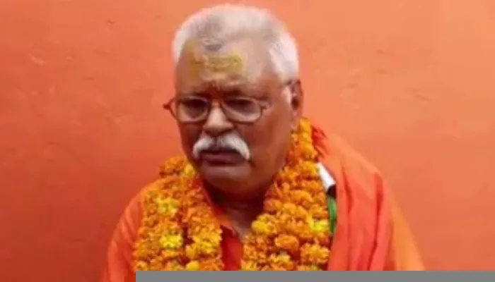 फतेहपुर: रिटायर्ड मुस्लिम रेलकर्मी ने बदला धर्म, बनें अब्दुल जमील से श्रवण कुमार