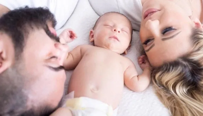 इन प्यार भरे मैसेज से पेरेंट्स डे को बनाएं और भी खास, जानें इस दिन का पूरा इतिहास और महत्व