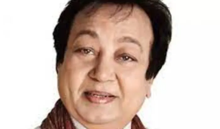 भूपिंदर सिंह की खनकती आवाज ने बनाई अलग पहचान, जानें कैसे बने मशहूर संगीतकार