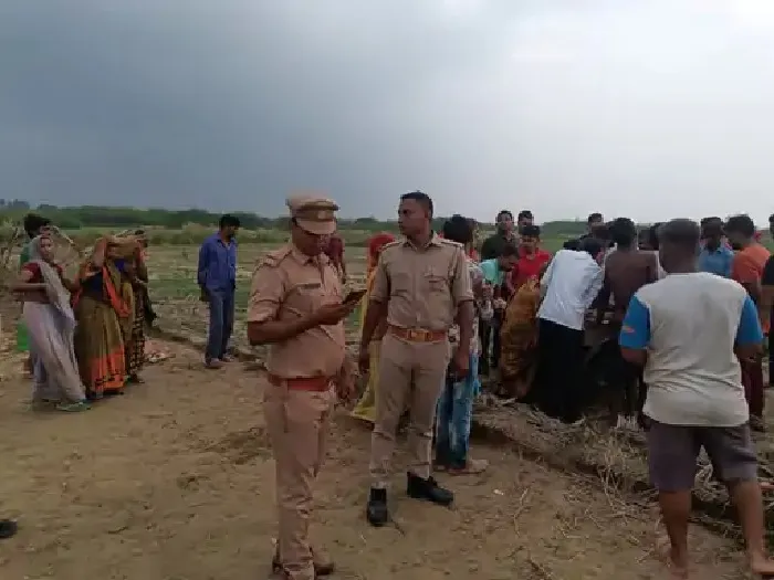 लखनऊ : खेत की जुताई कर रहे मजदूर की हादसे में मौत..जानें कैसे हुआ हादसा