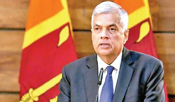 रानिल विक्रमसिंघे : मुश्किल वक्त में श्रीलंका के प्रधानमंत्री से राष्ट्रपति तक का तय किया सफर