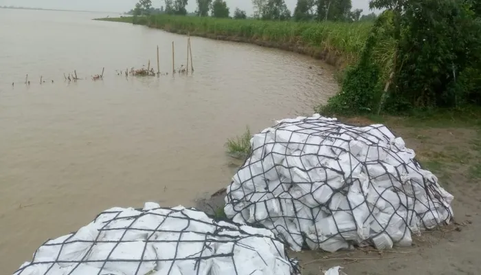 बाराबंकी: सरयू नदी का घटा जलस्तर, तेज हुई कटान