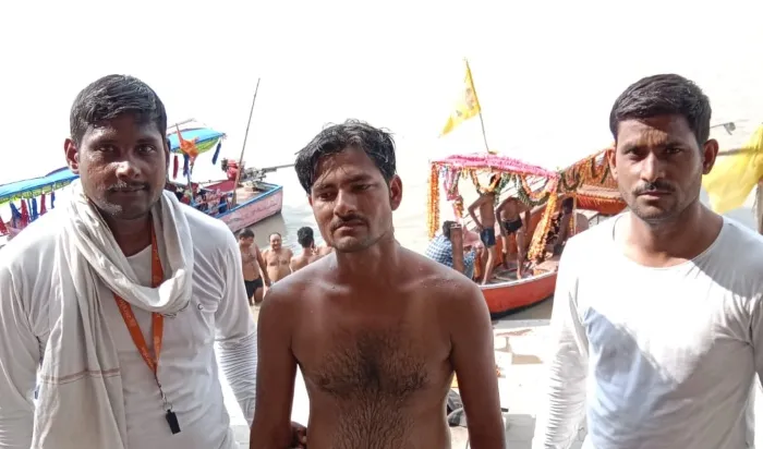 अयोध्या: चाचा ने घर से भगाया तो युवक ने लगा दी सरयू में छलांग