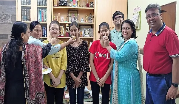 ISC 12th Result 2022 : स्प्रिंगफील्ड के आशीष और प्रांजली गुप्ता ने बढ़ाया जिले का मान, हासिल किए 97.5 फीसदी अंक