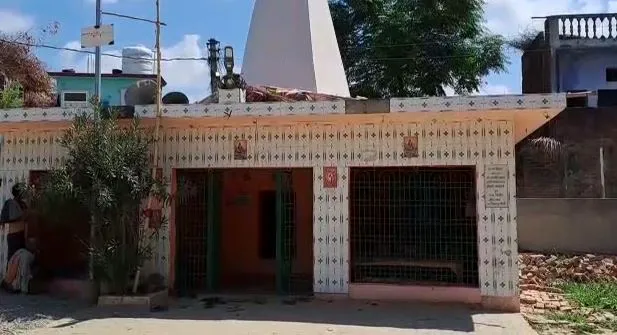 बरेली: मुस्लिम समुदाय ने पेश की सांप्रदायिक सौहार्द्र की मिसाल, कांवड़‍ियों के लिए दान की जमीन, देखें Video