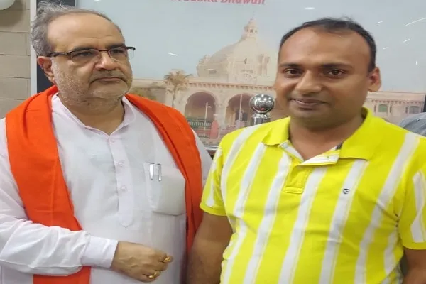 मुरादाबाद : पूर्व जिला मंत्री रचित गुप्ता ने भाजपा प्रदेश अध्यक्ष भूपेंद्र चौधरी से मिलकर दी बधाई, कही ये बात