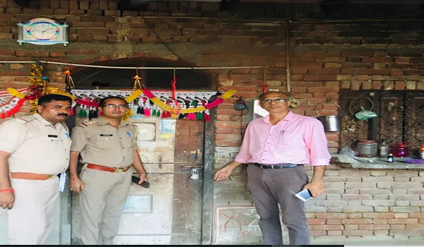 अमरोहा : गैंगस्टर की चार लाख से अधिक की अवैध संपत्ति कुर्क, माफिया शराब का करता था अवैध धंधा