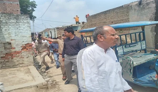 संभल : दुष्कर्म पीड़िता की आत्महत्या मामले में डीआईजी ने थाना प्रभारी को भी किया निलंबित