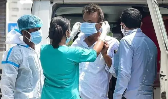 Covid-19 Updates: देश में पिछले 24 घंटे में आए 9 हजार से अधिक नए केस, 36 मरीजों की मौत