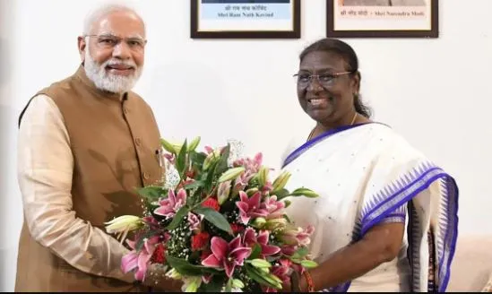 पीएम मोदी और राष्ट्रपति द्रौपदी मुर्मू ने देशवासियों को दी जन्माष्टमी की बधाई