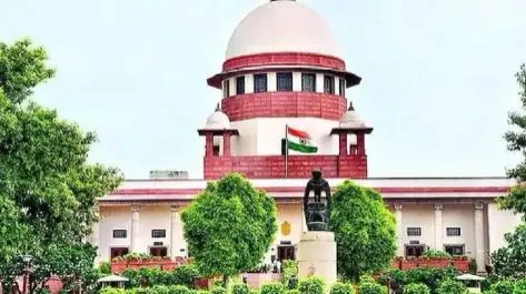 राजनीति का अपराधीकरण: SC ने की राजनीतिक दलों के प्रमुखों के खिलाफ अवमानना की याचिका खारिज
