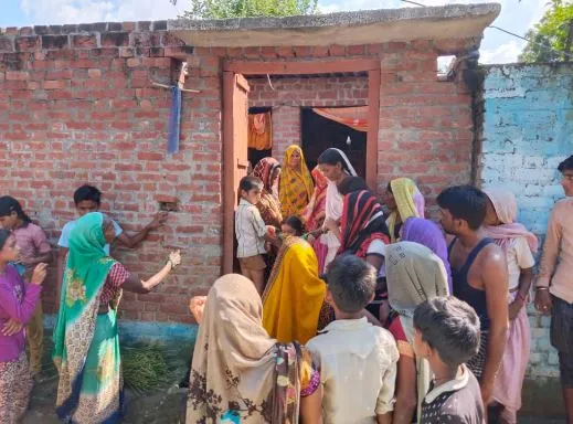 पीलीभीत : झोलाछाप के इंजेक्शन से ग्रामीण की मौत, परिवार में मचा कोहराम
