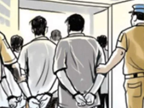 हल्द्वानी: टुक-टुक से बैटरियां चुराने वाले तीन शातिर चोर पकड़े